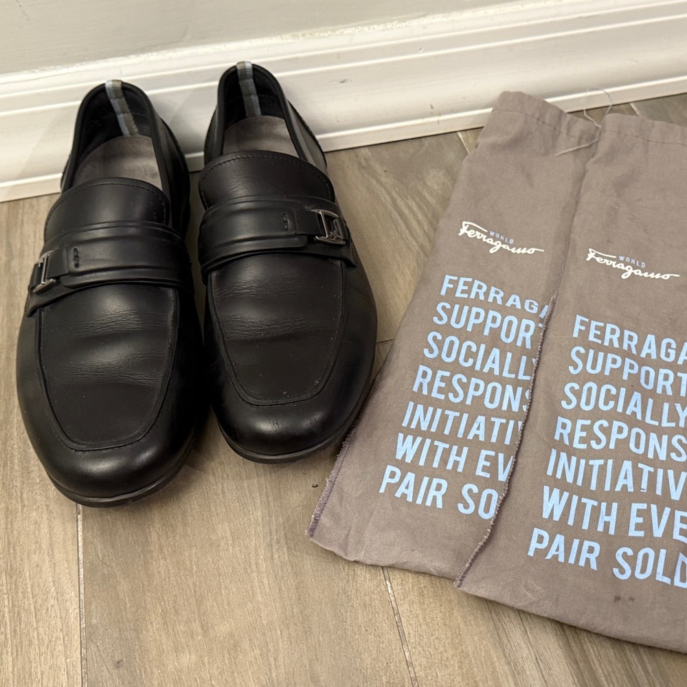 Salvatore Ferragamo Black Leather Loafers Timeless Elegance